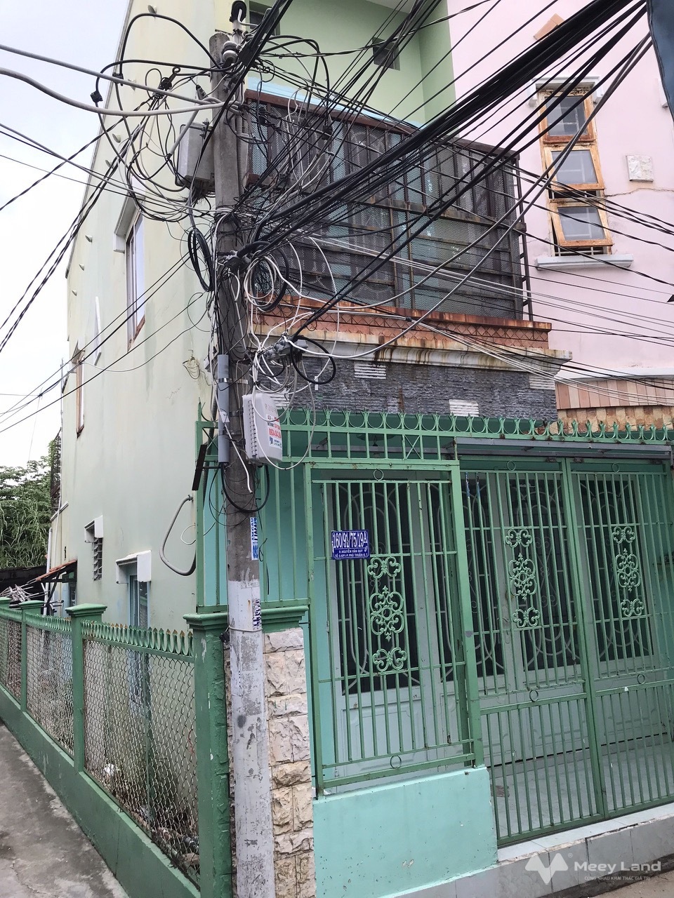 Bán hoặc cho thuê nhà nguyên căn 1 trệt, 1 lầu, tại Phú Thuận, quận 7, giá rẻ-01