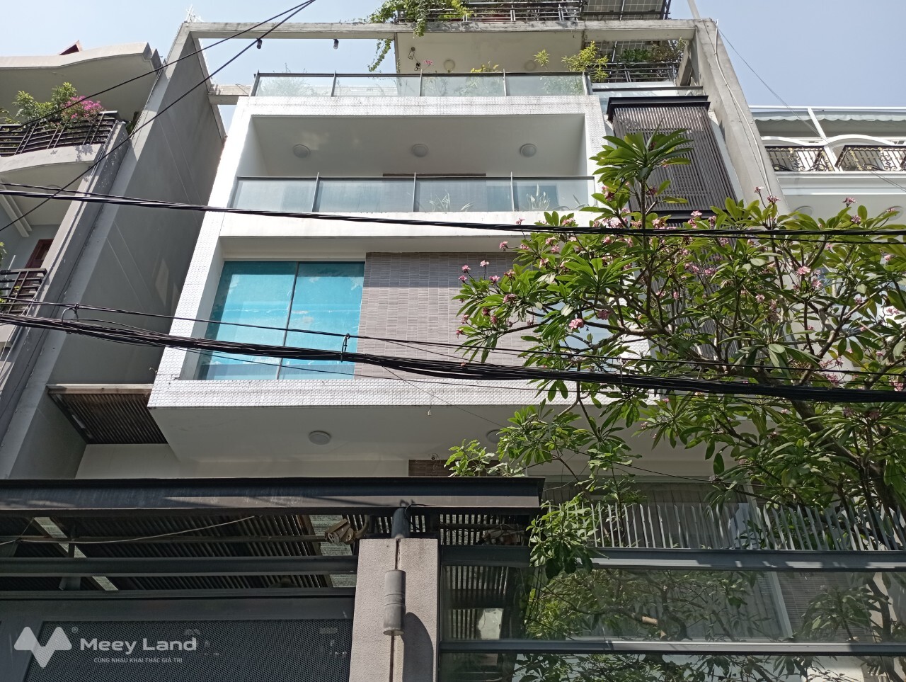 Cần cho thuê nhà mới khu Bàu Cát Phường 14 Tân Bình, sàn suốt, thang máy