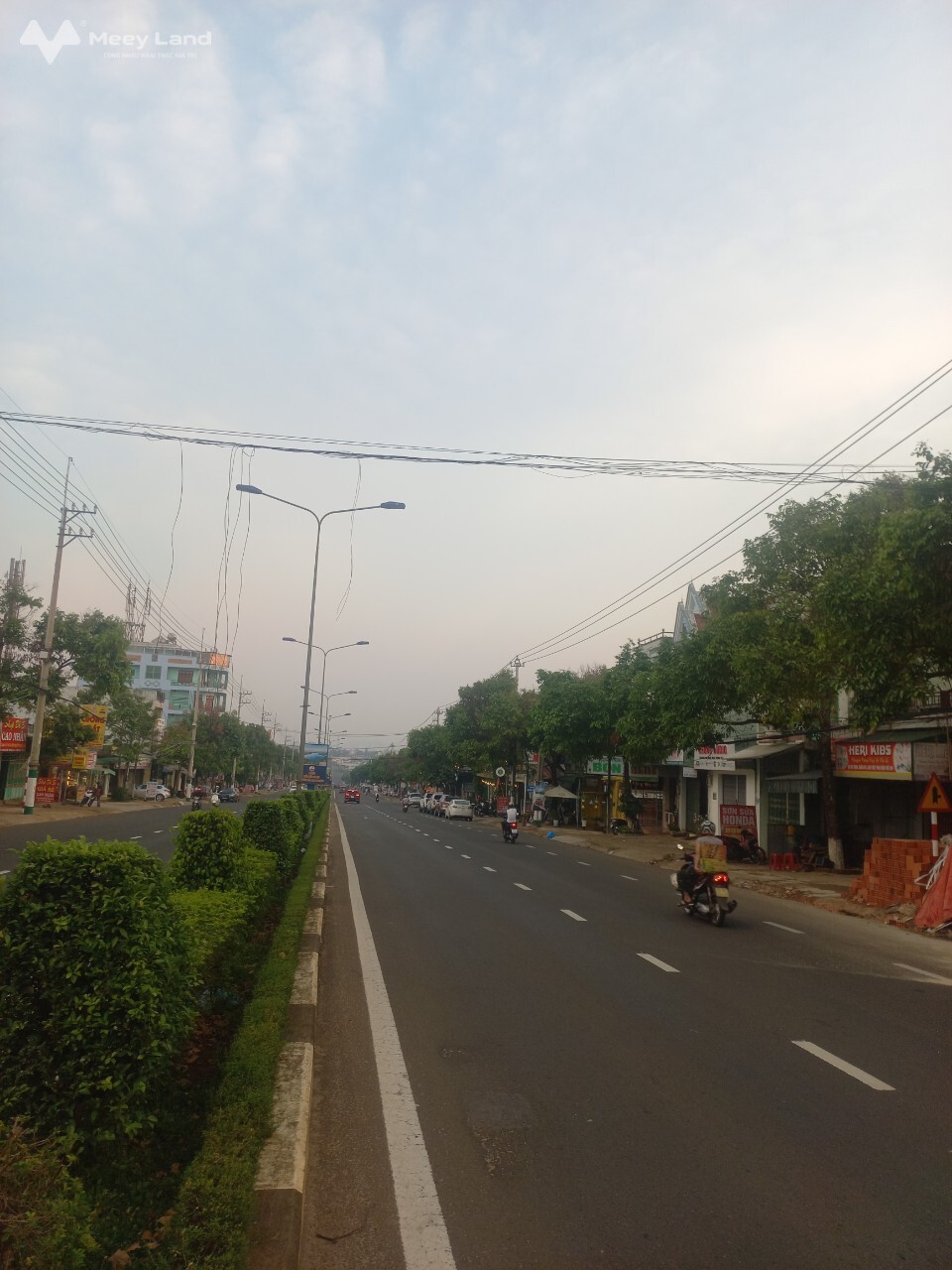 Bán đất 2 mặt tiền đường Phạm Văn Đồng, Pleiku, Gia Lai-02
