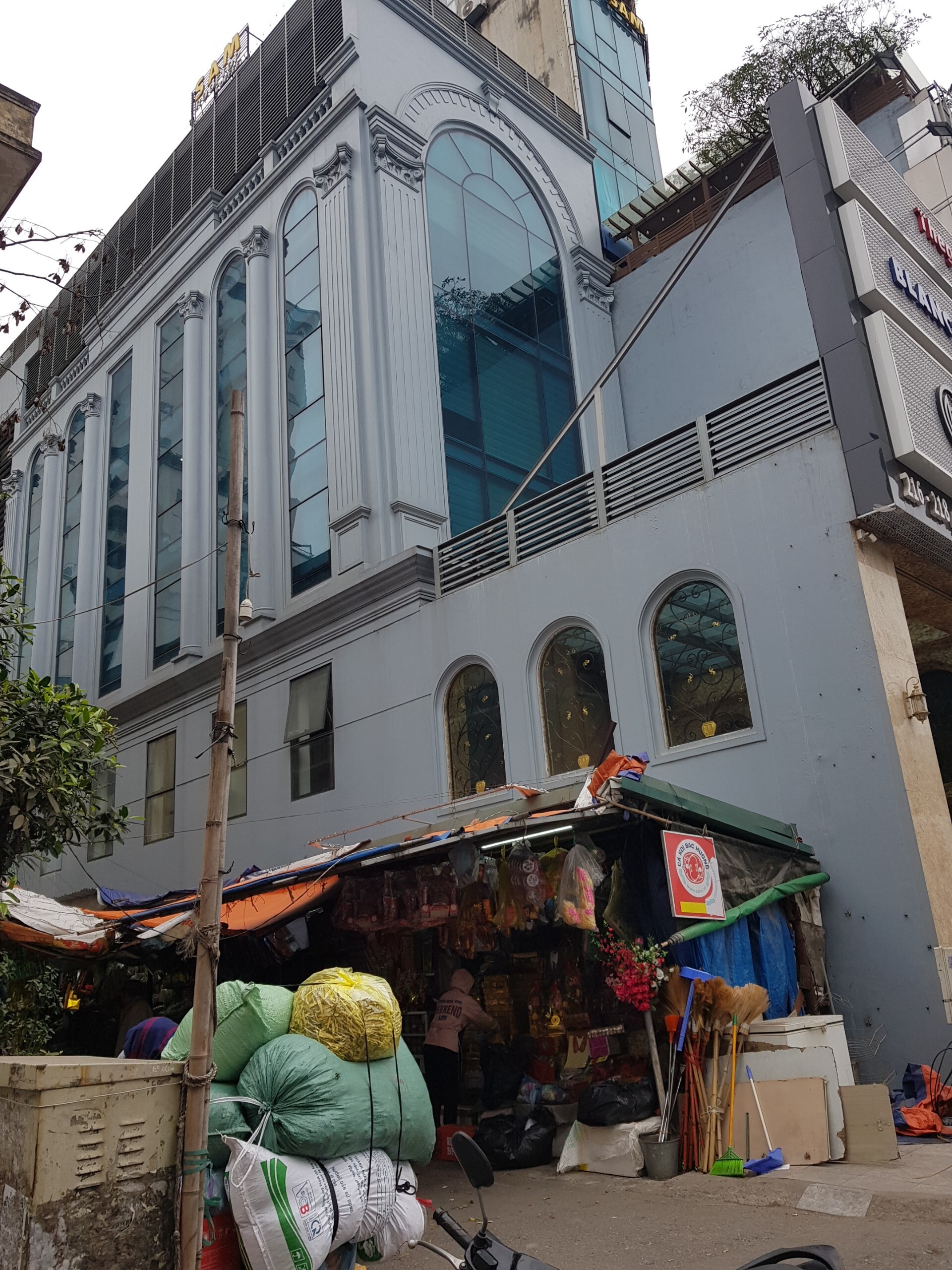 Bán nhà mặt phố Nguyễn Trãi lô góc 7 tầng 120m2 kinh doanh-01