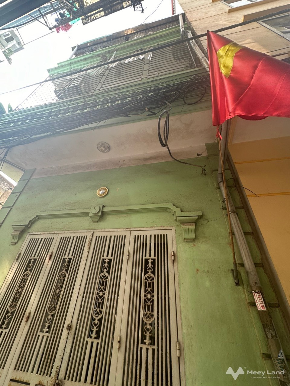 Bán gấp nhà 3 tầng lô góc thoáng rẻ nhất thị trường tại ngõ 30 Ngọc Thuỵ, Long Biên-02