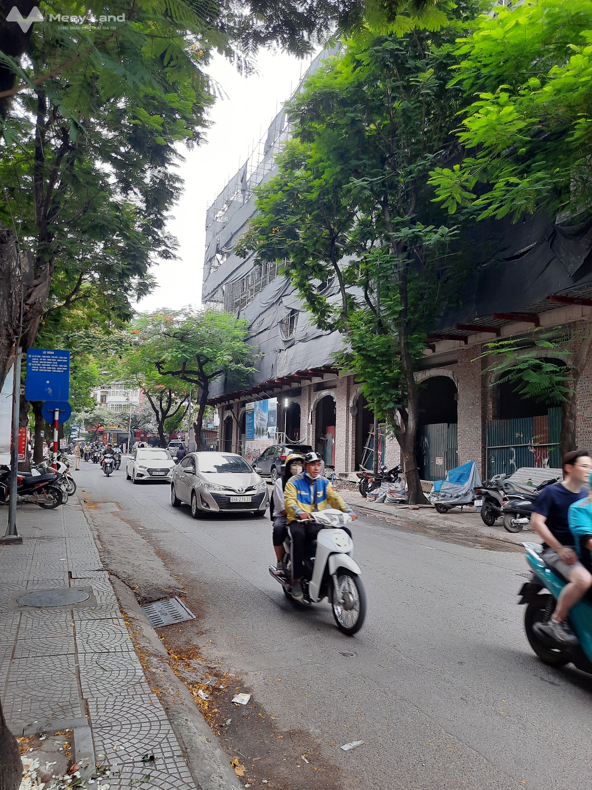 Bán building kinh doanh sầm uất mặt phố Chùa Láng, 122m2, 7 tầng + hầm, 2 mặt đường, 630 triệu/m2 thanh toán theo đợt-02
