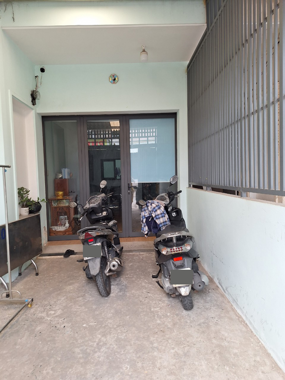 Bán nhà mặt tiền Nguyễn Xí, gần Phạm Văn Đồng, đang có hợp đồng thuê sẵn, giá siêu tốt-02