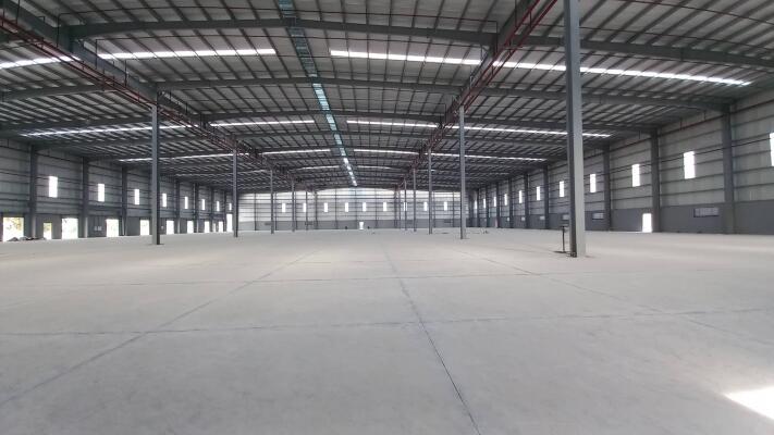 Cho thuê kho xưởng sát KCN Visip 2, Phú Tân, Thủ Dầu Một, Bình Dương xưởng 5960m2, giá 5$/m2