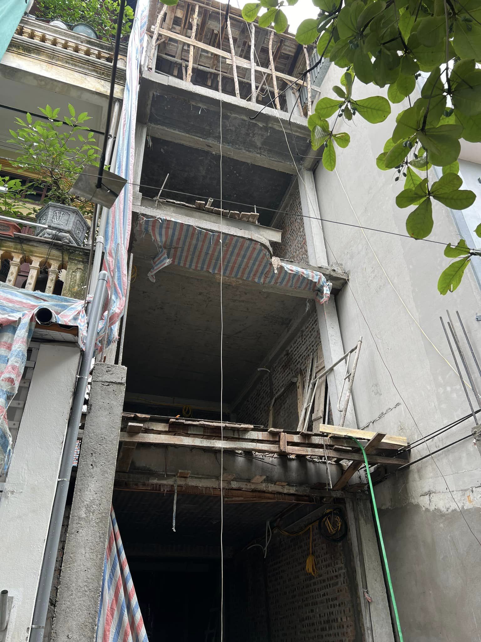 Bán nhà 4 tầng, 4 phòng ngủ tại Sài Đồng, Long Biên-02