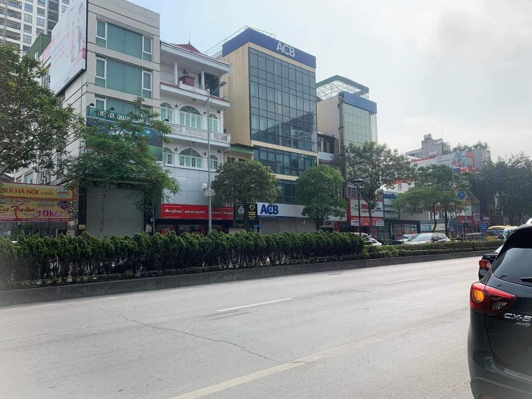 Bán nhà mặt phố Nguyễn Văn Cừ, Long Biên - 240m2 - mặt tiền 8.6m - 74 tỷ - Giá rẻ nhất khu vực-02