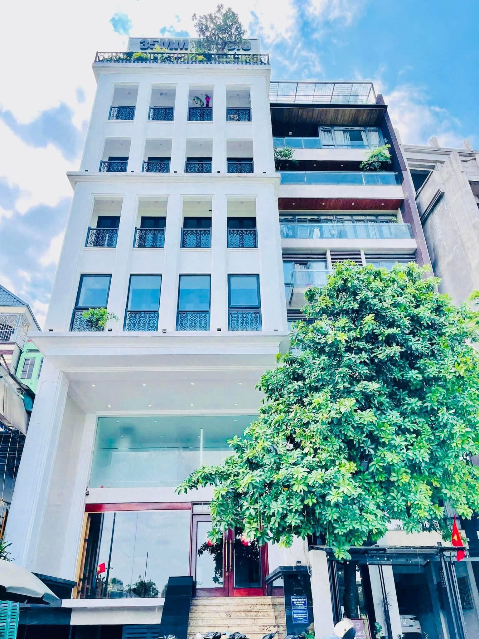 Продаётся дом, 6 спален, 153 м², Đống Đa