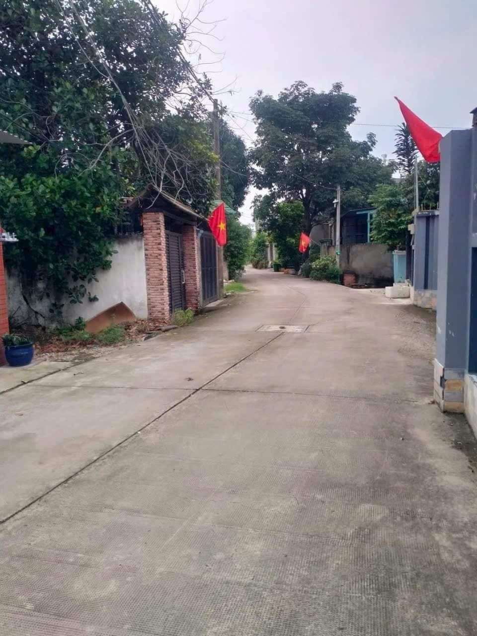 Продаётся участок, 92 м², Bình Chánh