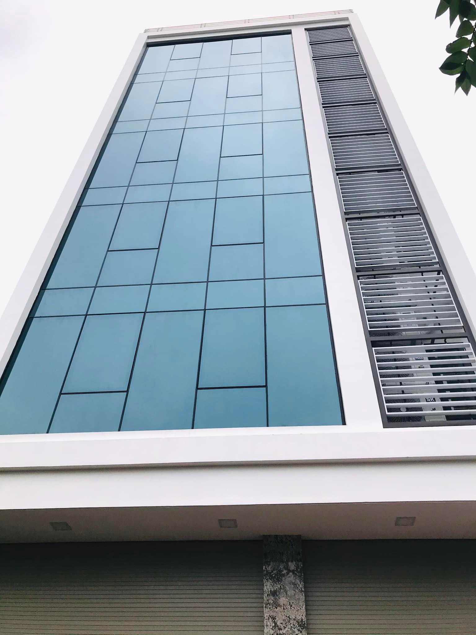 Продаётся недвижимость, 136 м², Nam Từ Liêm