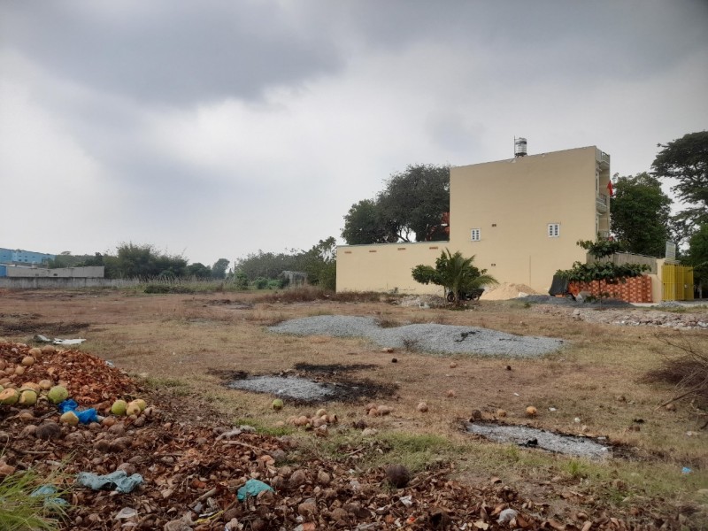 Продаётся участок, 4695 м², Hóc Môn