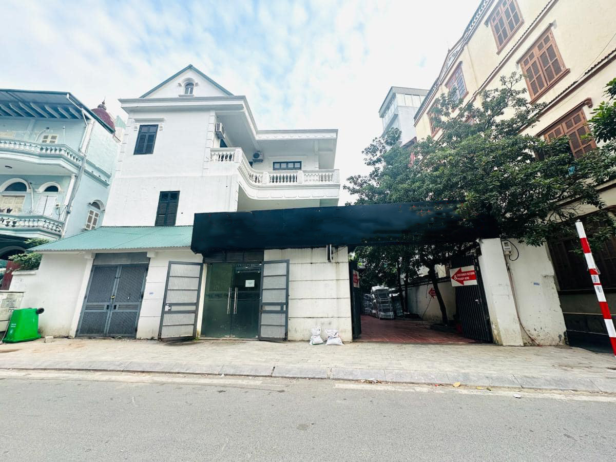 Bán đất nền, 432 m², Tây Hồ