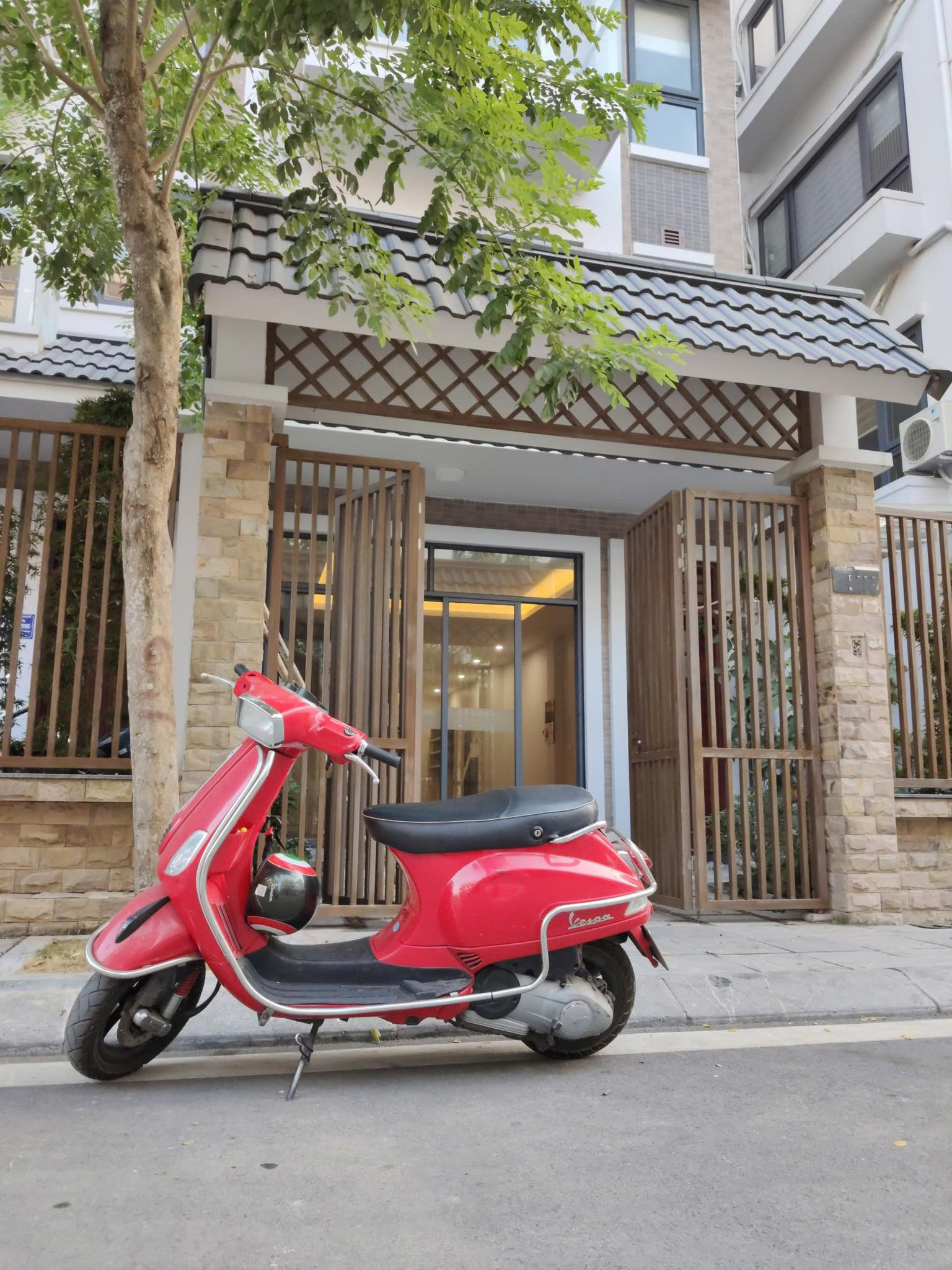 Bán nhà riêng, 5 PN, 103 m², Hai Bà Trưng