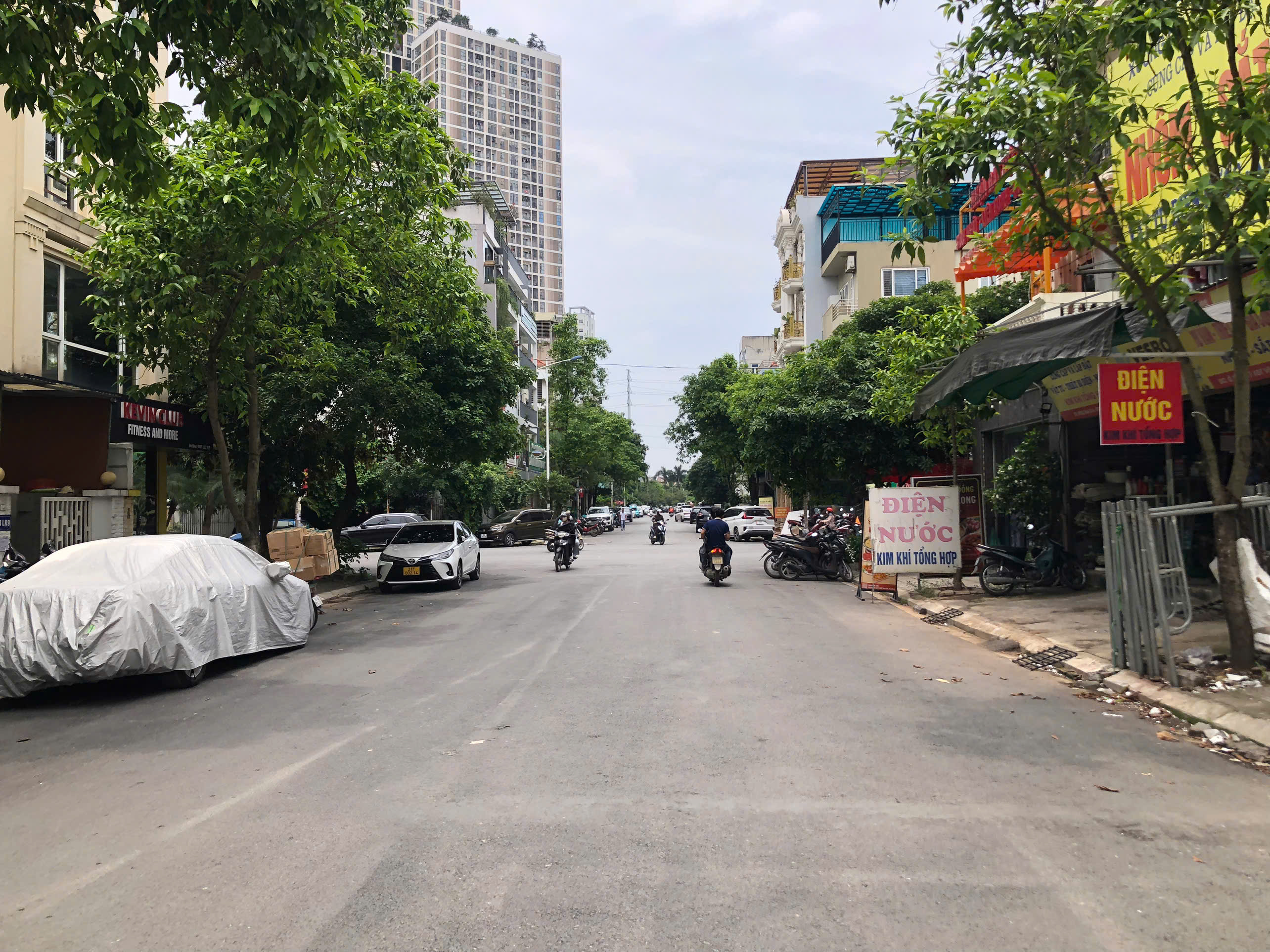 Продаётся дом, 4 спальни, 445 м², Hà Đông