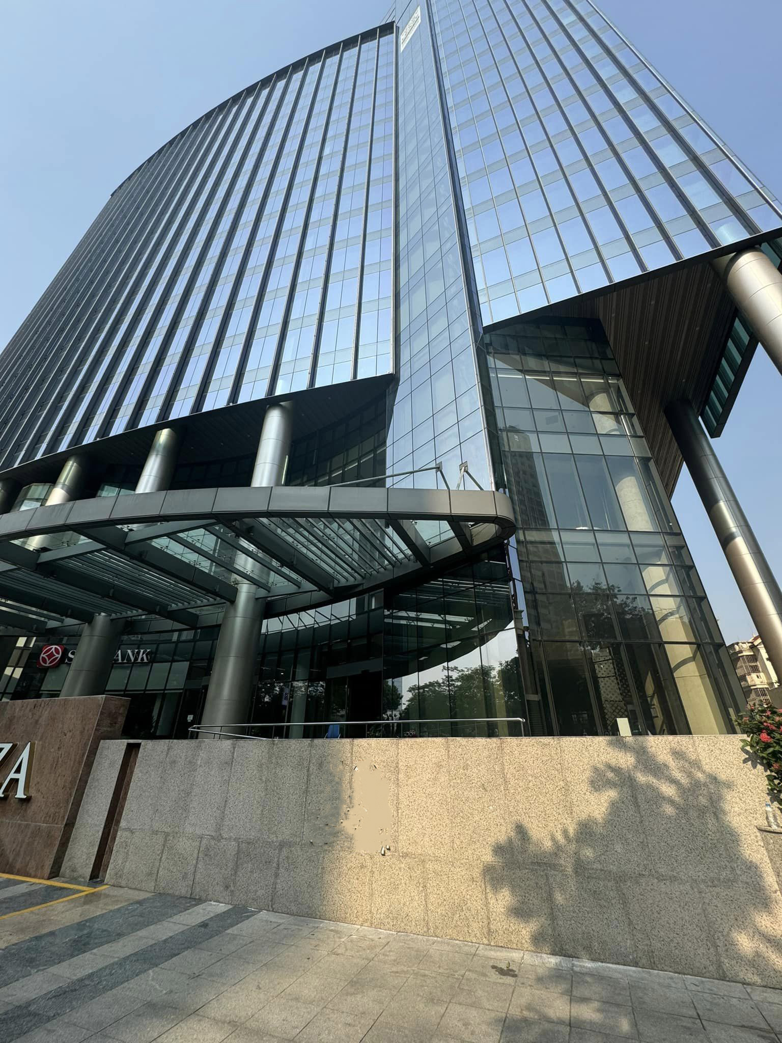 Продаётся квартира, 3 спальни, 125 м², Đống Đa