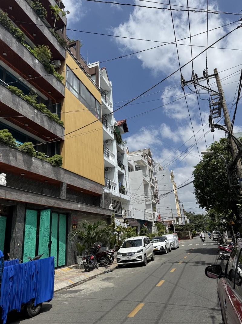 Продаётся дом, 6 спален, 159 м², Tân Phú
