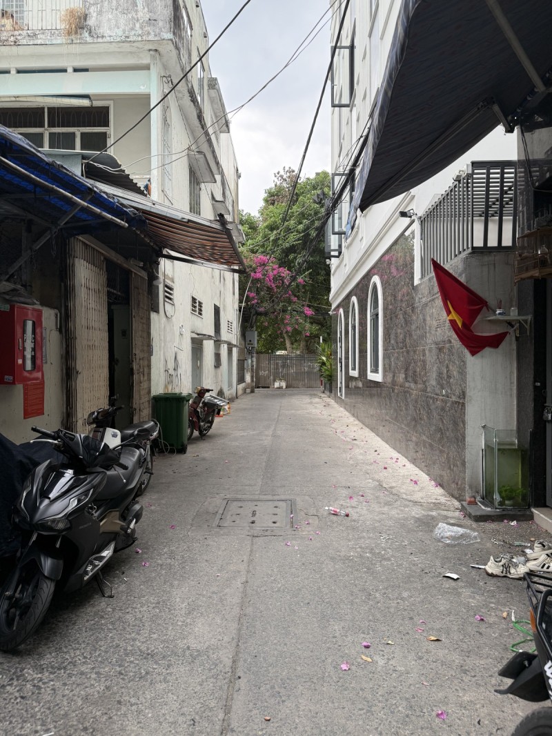 Продаётся дом, 2 спальни, 77 м², Tân Phú