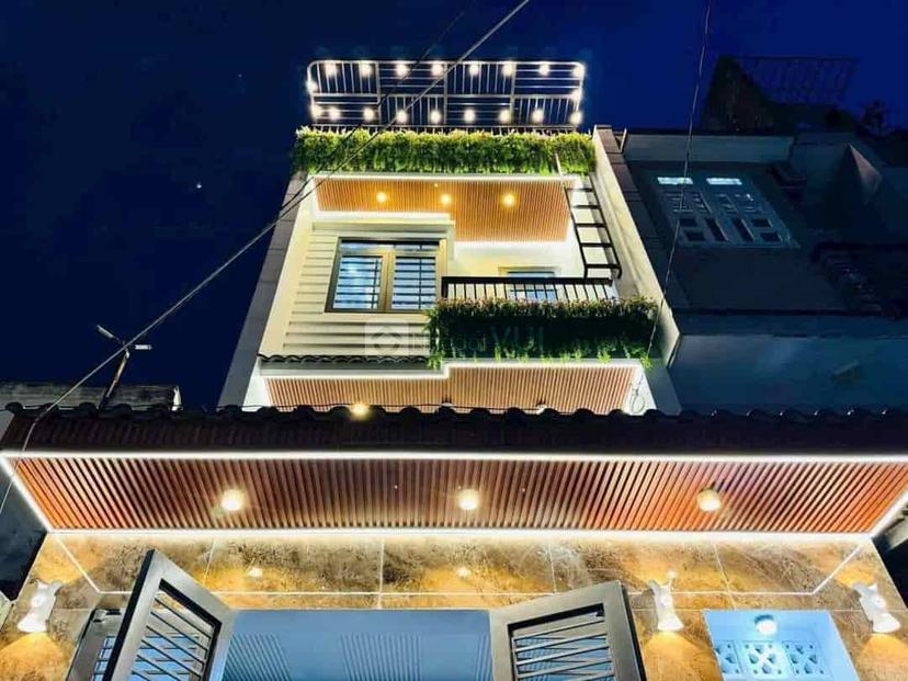 Продаётся дом, 3 спальни, 47,1 м², Tân Phú