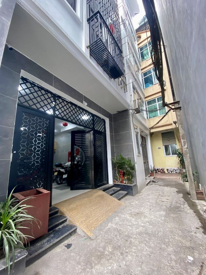 Bán bất động sản, 104 m², Cầu Giấy