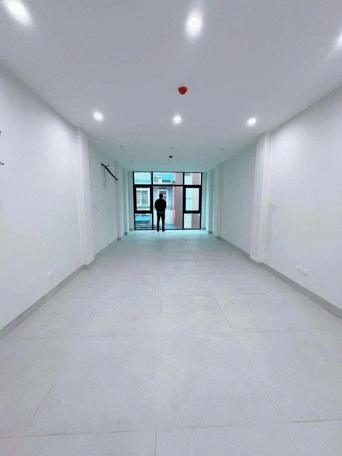 Продаётся дом, 4 спальни, 61 м², Hà Đông
