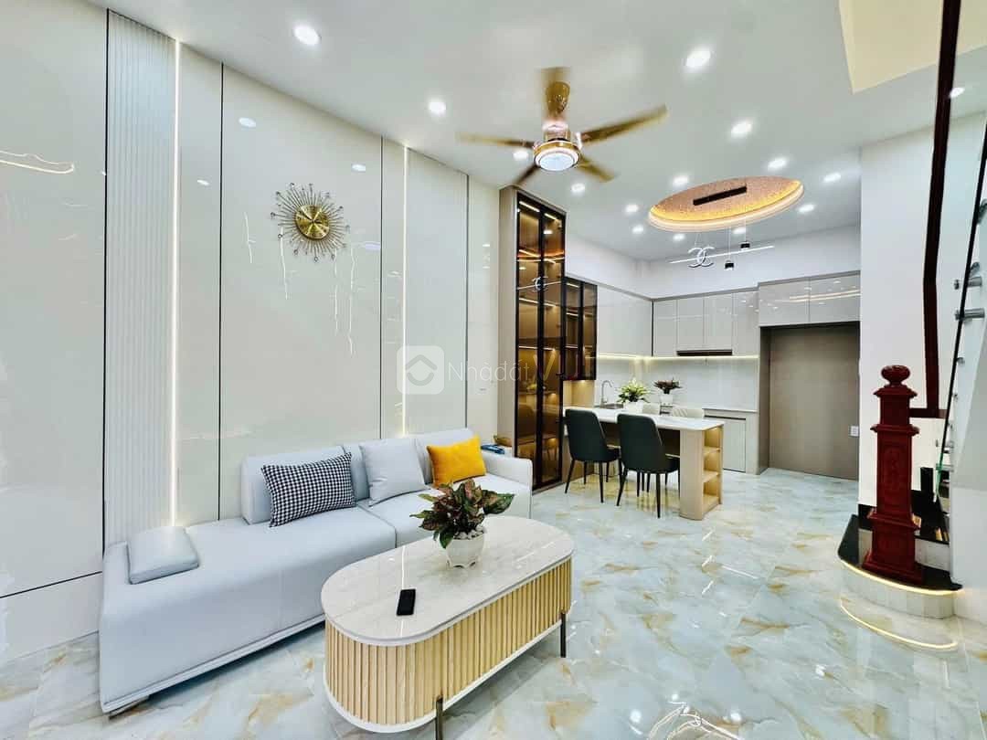 Bán nhà riêng, 4 PN, 39 m², Quận 1