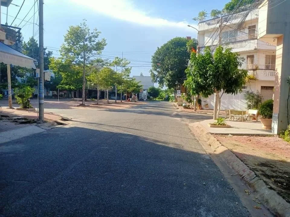 Bán đất đường Lê Hồng Phong - Vũng Tàu, diện tích 72m2, full thổ cư, giá 3.65 tỷ