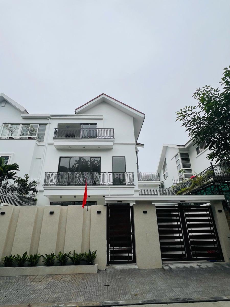 4-bedroom house for sale, 200 m², Hà Đông