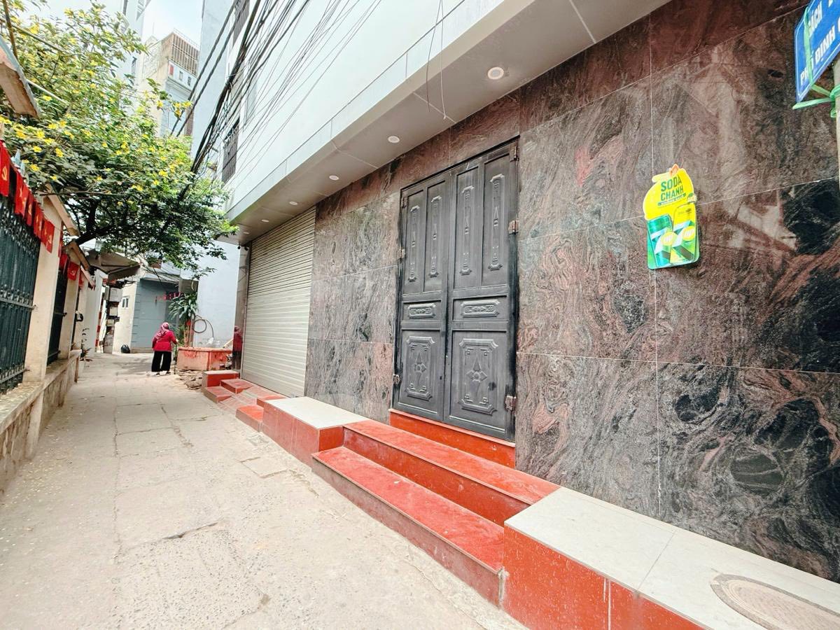 Продаётся недвижимость, 13 спален, 130 м², Hoàng Mai