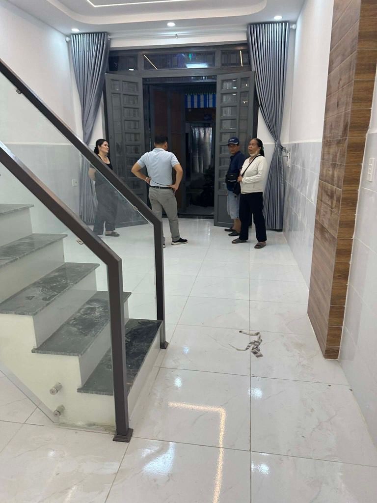 Bán nhà riêng, 2 PN, 52 m², Bình Tân
