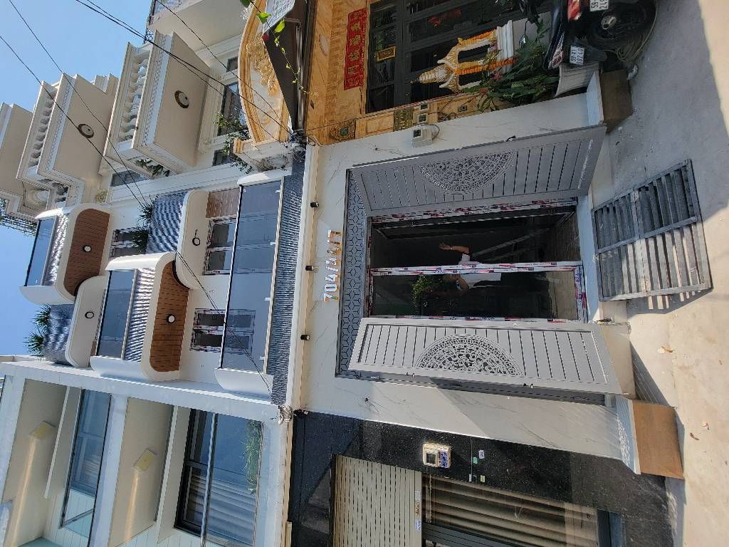 Продаётся дом, 4 спальни, 54 м², Bình Tân