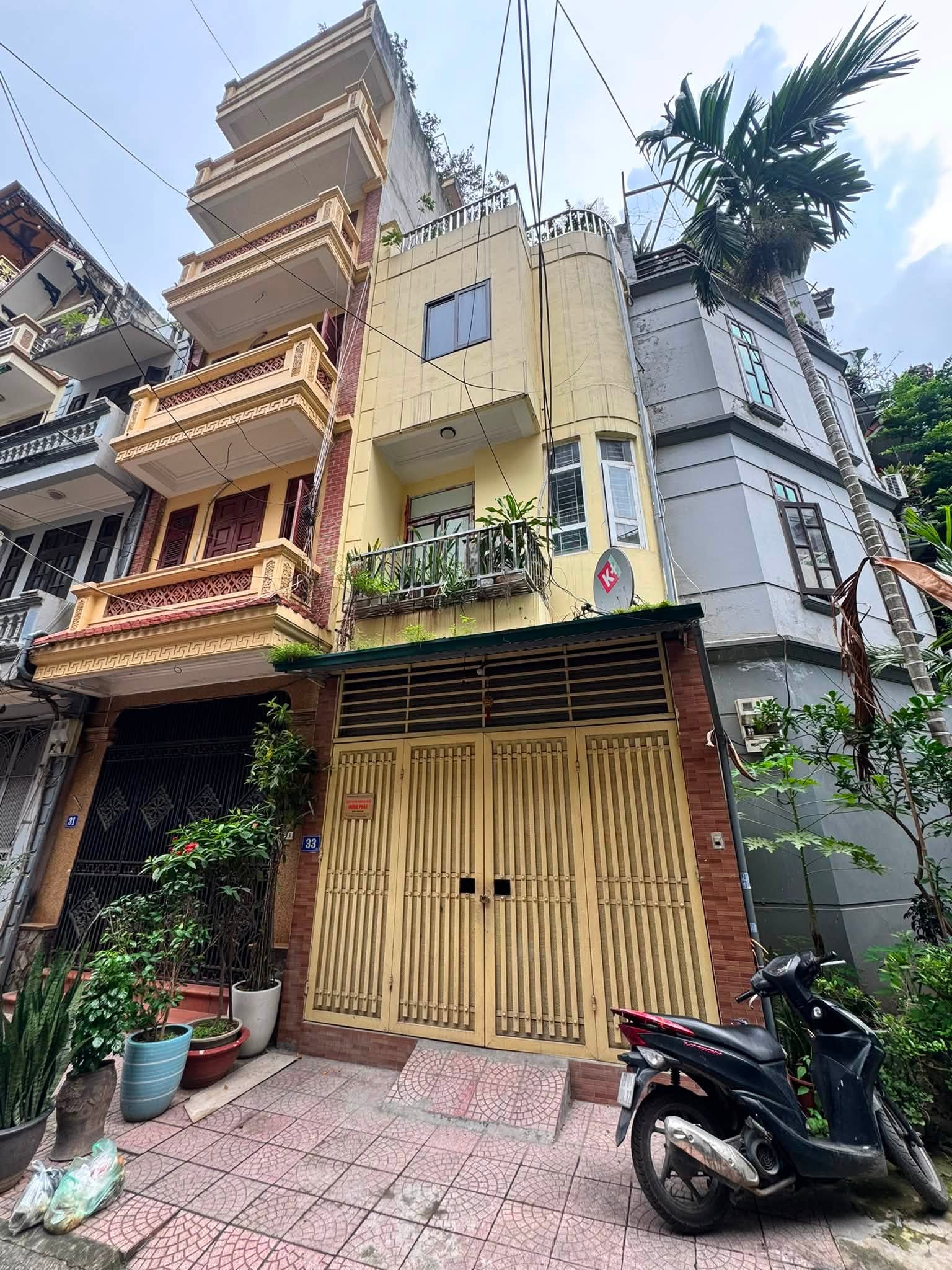 Продаётся дом, 4 спальни, 50 м², Hoàng Mai