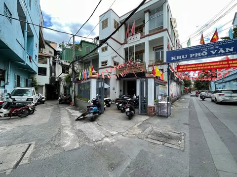 Bán nhà riêng, 3 PN, 21 m², Quận 3