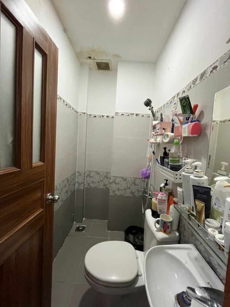 Bán nhà riêng, 4 PN, 28 m², Quận 3