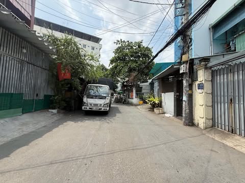 Продаётся дом, 9 спален, 74 м², Gò Vấp