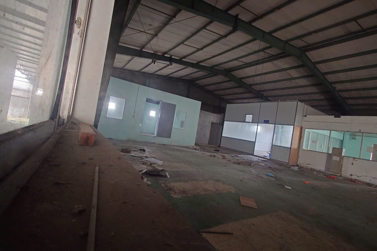 Cho thuê bất động sản, 2000 m², Long Biên
