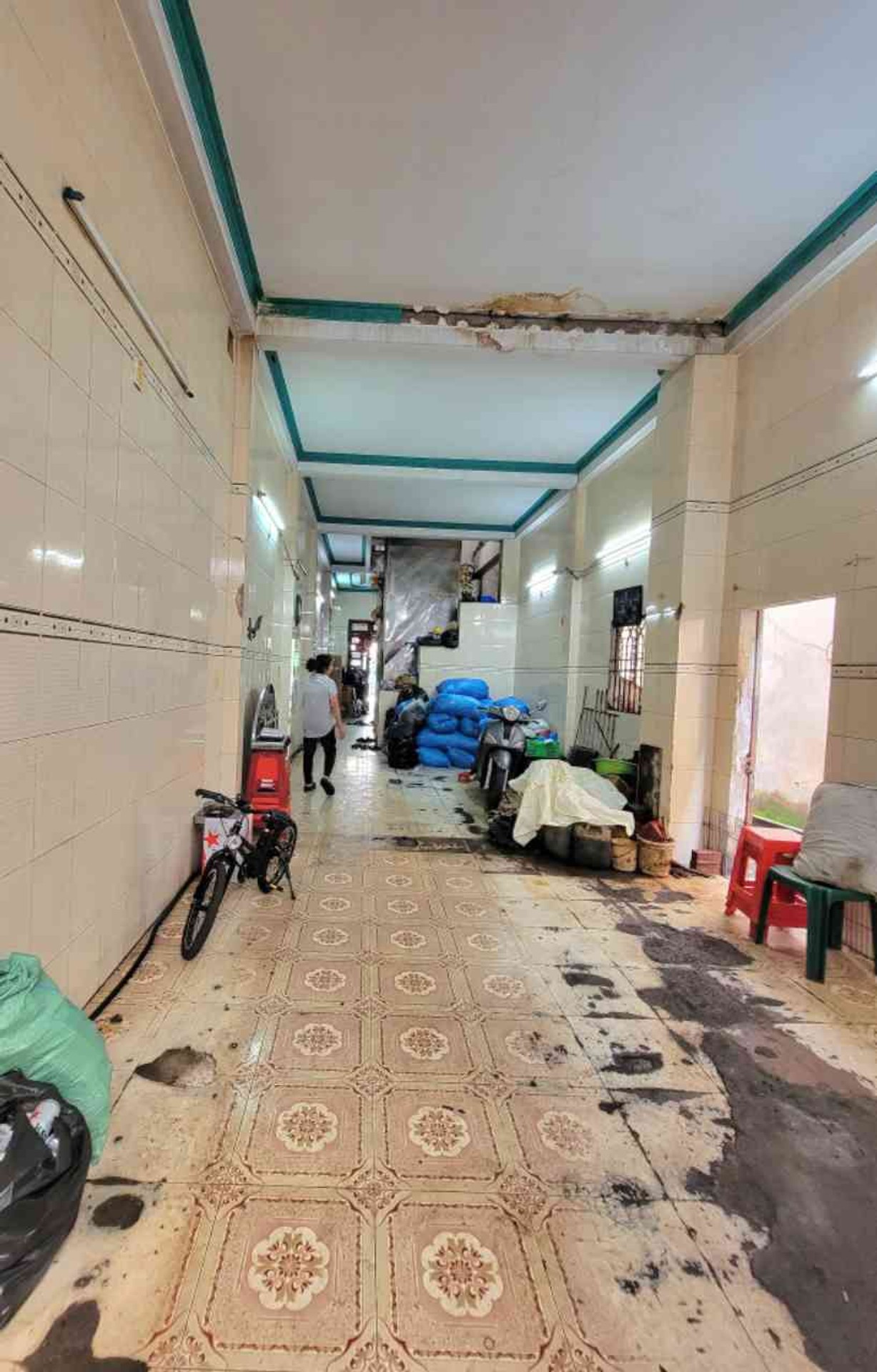 Продаётся дом, 4 спальни, 80 м², Bình Tân