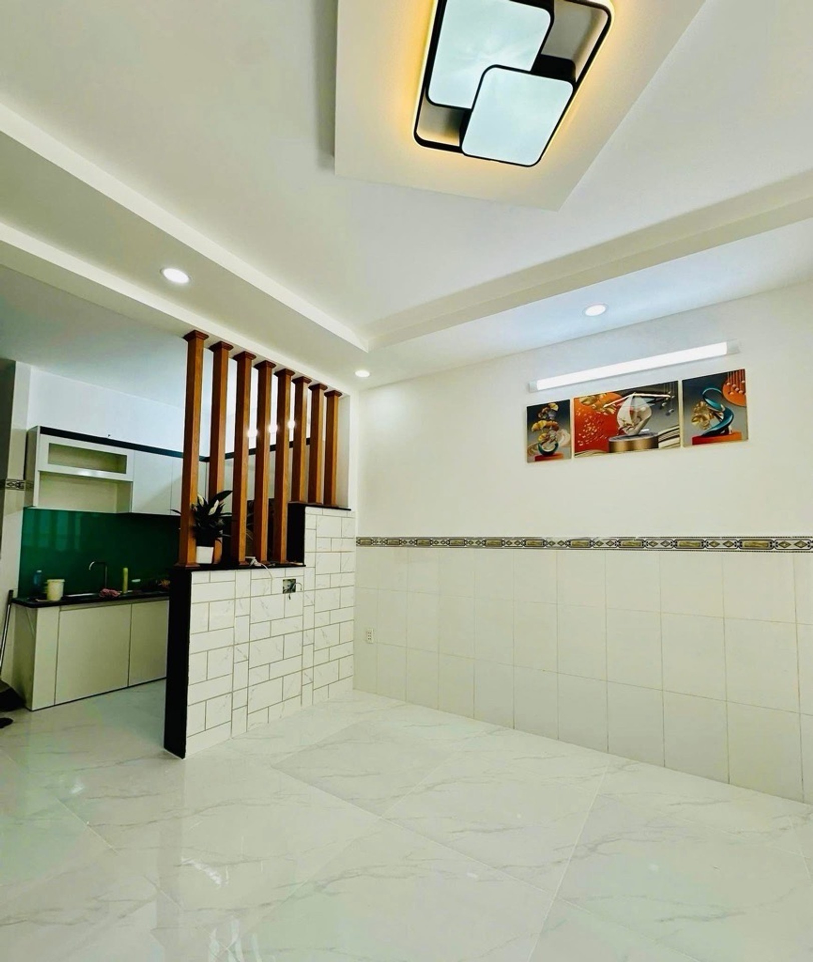 Продаётся дом, 2 спальни, 34 м², Bình Tân