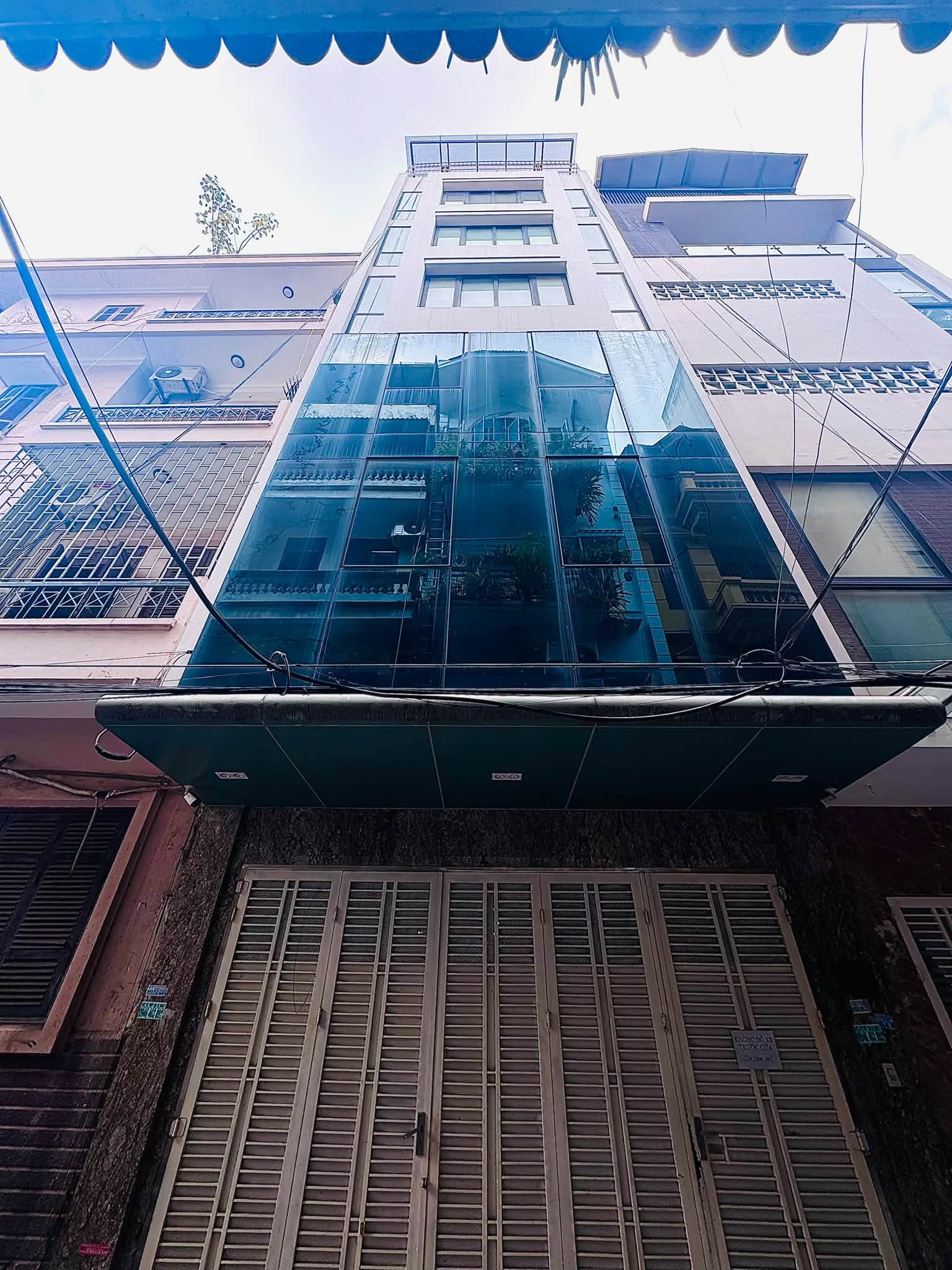 Продаётся дом, 8 спален, 80 м², Đống Đa