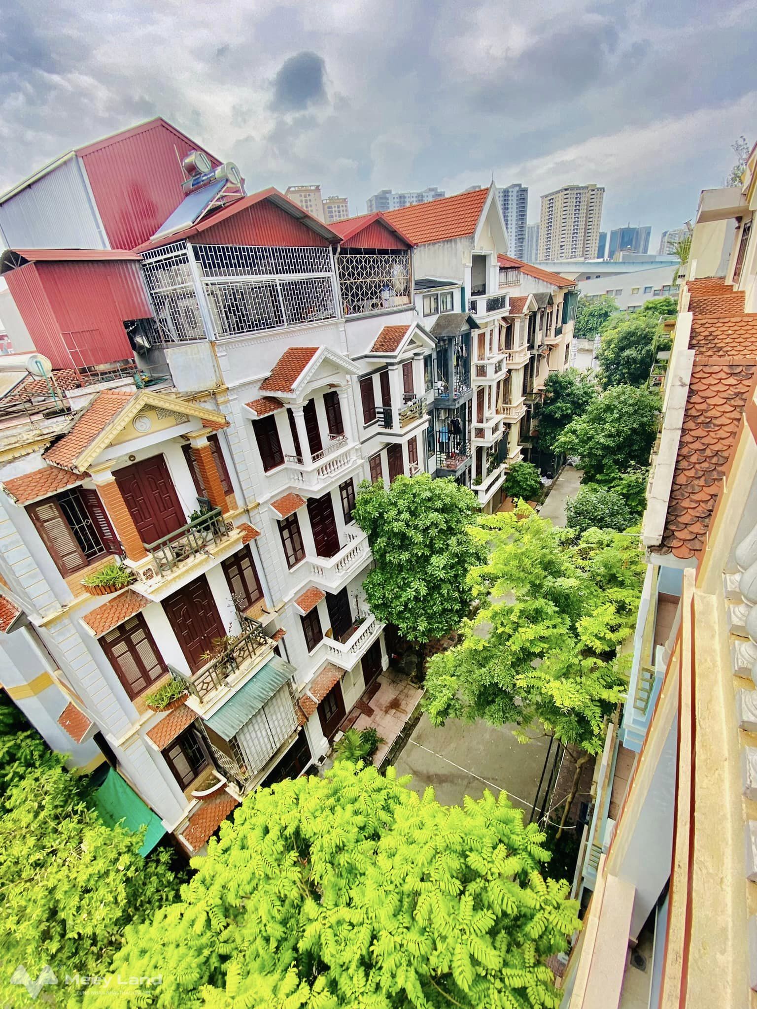 Продаётся дом, 4 спальни, 55 м², Nam Từ Liêm